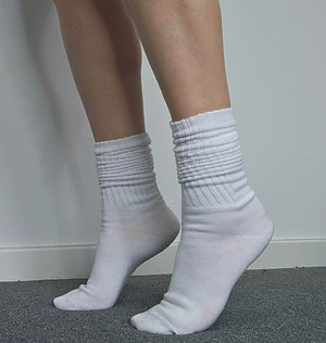 SLOUCHIE SOCKS