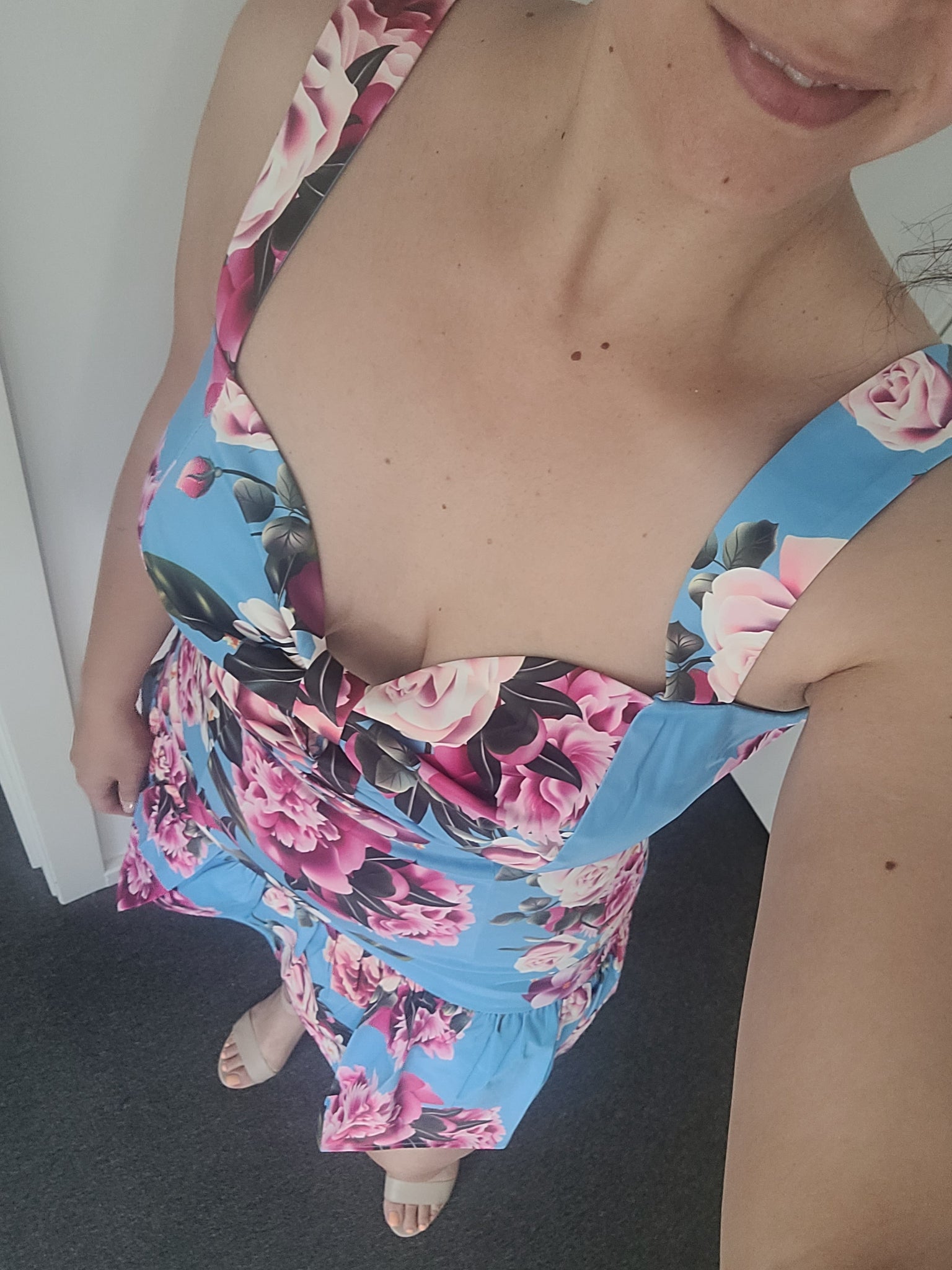 LIFT ME UP FRILL DRESS - FLORAL